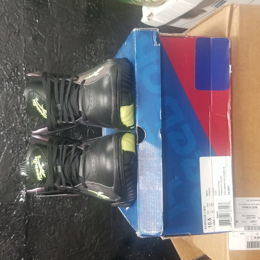 New Vintage Reebok Kamikaze II MID Nocturnal/Black/Neon Yellow-White Size 10.5